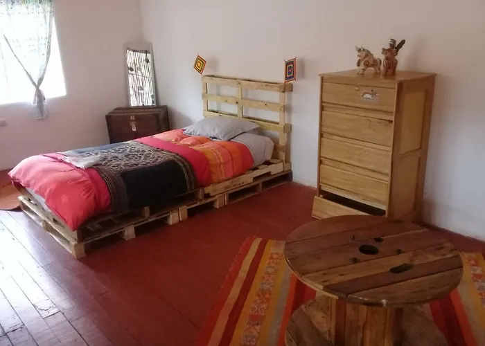 Climb Wasi Los Pukas Bed & Breakfast *